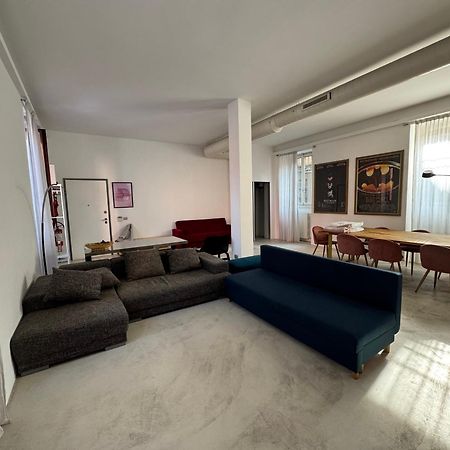 콜로료몬제세 La Casa Di Wayne 빌라 외부 사진